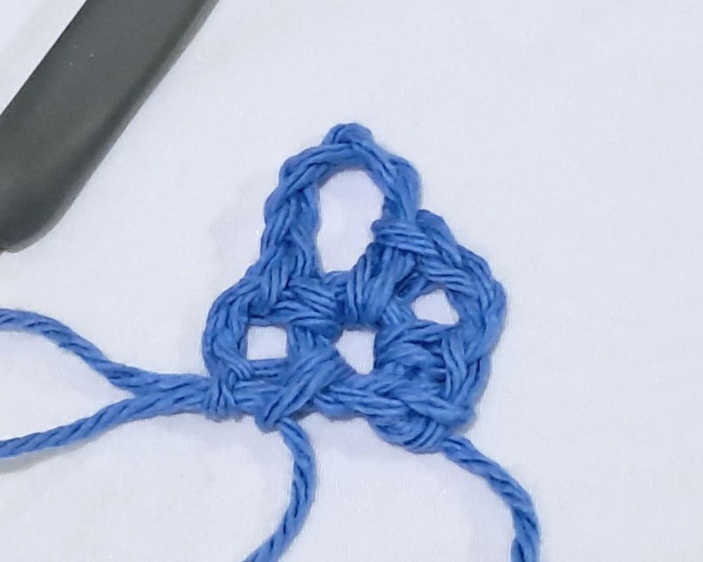 Blueberry Breeze Summer Bandana 1