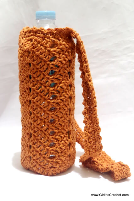Free crochet pattern - Chevron Bottle Holder with handle