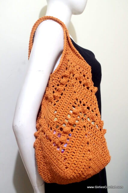 Free crochet pattern : Chevron Summer Bag