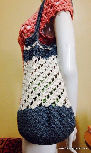 easy beach bag, free crochet pattern, shell st, yarn, hook size G, dk weight