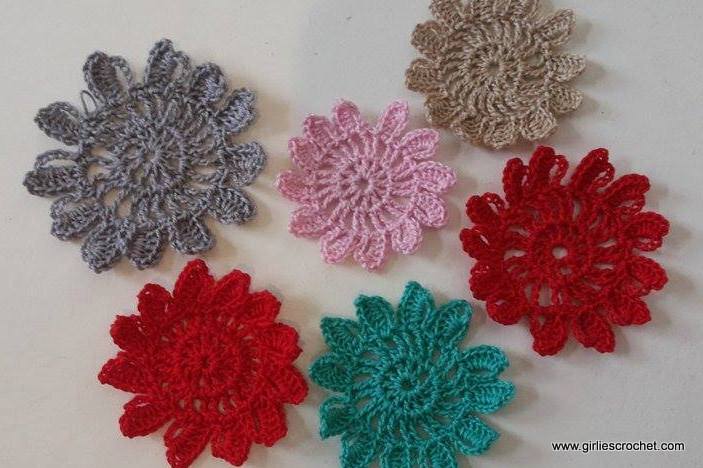 flower motif, free crochet pattern, flower coaster, thread