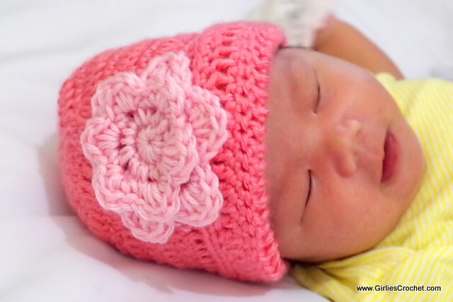 free crochet pattern, easy crochet baby beanie