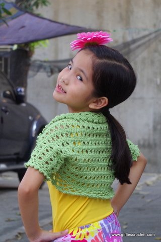 aida shrug, kid's crochet shrug